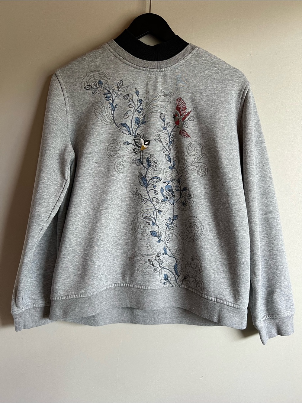 Northern Reflections Bird Floral Sweatshirt Petite Medium Cottagecore Pullover